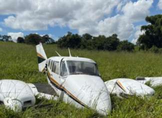 Pouso forçado termina com incêndio e resgate de vítimas