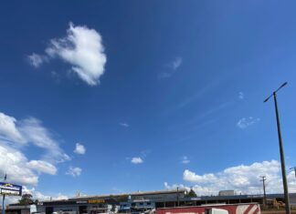 Acidente envolve dois veículos e mobiliza Bombeiros e SAMU no Oeste