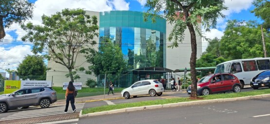 EXCLUSIVO: Denúncia aponta que crianças são amarradas com fita na EEB Bom Pastor em Chapecó