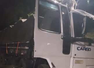 Bombeiros agem rápido e evitam incêndio em caminhão no Oeste de SC