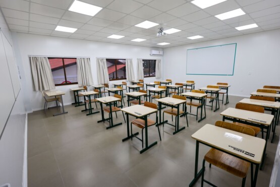 Governo de SC acelera obras e conclui 58 reformas em escolas no início de 2026