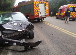 Batida violenta entre carros e caminhões termina com morte e feridos no Meio-Oeste de SC