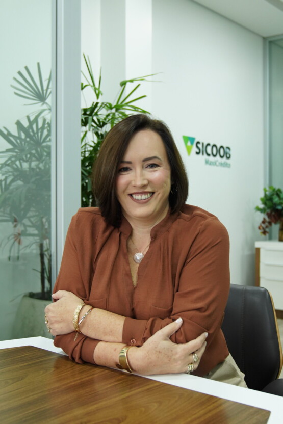 Cooperados do Sicoob MaxiCrédito tiveram R$ 1 bilhão em economia em 2025