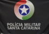 PM prende dupla com carro furtado e arma de uso restrito em Chapecó