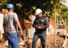 Casan pavimenta calçadas após obras de esgoto em Chapecó