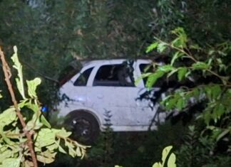 Saída de pista seguida de capotamento mobiliza PMRv durante a madrugada no Oeste