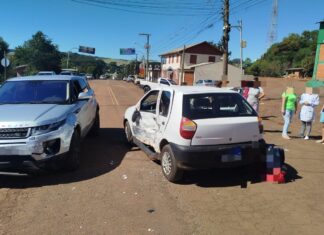 Colisão entre Land Rover e Palio deixa mulher em estado grave no Oeste catarinense
