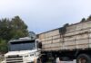 Acidente entre duas carretas e utilitário mobiliza bombeiros no Meio-Oeste catarinense