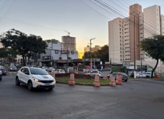 Prefeitura substitui rotatória por semáforo em cruzamento movimentado de Chapecó