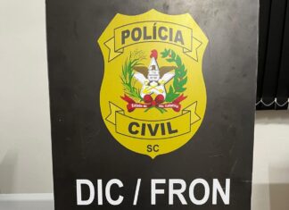 Operação da Polícia Civil prende dois suspeitos e apreende drogas e munições em Chapecó