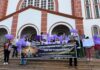 Mobilização contra feminicídios leva manifestantes às ruas do Centro de Chapecó