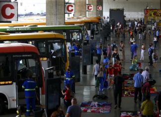 Tarifa zero no transporte poderia gerar efeito semelhante ao Bolsa Família, aponta estudo