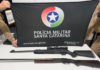 Homem é preso após ameaçar vizinhos e manter arma irregular em casa no Oeste de SC