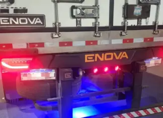 Fitas de LED em caminhões podem gerar multa e retenção do veículo; entenda as regras