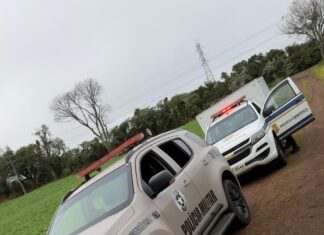 Suspeito morre em confronto com a PM após roubo de veículo no Oeste de SC