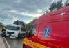Colisão entre caminhão e carro mobiliza Bombeiros