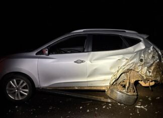 Colisão traseira entre Amarok e IX35 é registrada na SC-157 no Oeste Catarinense