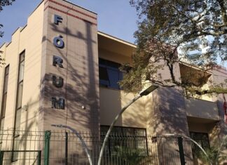 Mulher é condenada a 12 anos de prisão por matar jovem que tentava impedir ataque com facão em Xanxerê