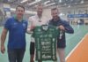Melhor jogador do mundo em 2023, Pito visita treino da Chapecoense Futsal em Chapecó