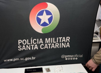 Adolescente é apreendido com cocaína, maconha e dinheiro durante ação da PM em Chapecó