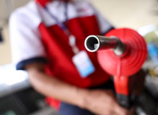 MPF pede suspensão do aumento de etanol na gasolina para 32% no Brasil