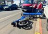 Acidente entre carro e motocicleta deixa casal gravemente ferido no Oeste Catarinense