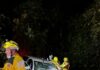 Motorista fica preso às ferragens após bater em árvore e cair em ribanceira no Oeste Catarinense