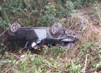 Motorista fica ferido após capotamento na SC-157, no Oeste