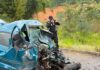 Colisão entre van de prefeitura e carro deixa cinco mortos