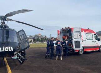 Paciente com infarto é transferida de helicóptero de União do Oeste para Chapecó em 12 minutos