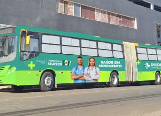 Ônibus Saúde em Movimento leva vacinação e testes rápidos ao bairro Vila Rica em Chapecó