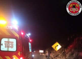Motociclista de 24 anos fica ferido após queda em Rodovia de Santa Catarina