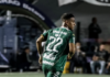 Max Alves sofre fraturas nas costelas e passa por cirurgia após jogo da Chapecoense