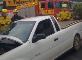 VÍDEO: Motorista fica ferido após carro bater contra muro de residência em Chapecó