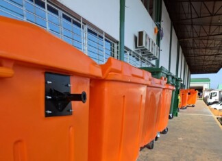 Chapecó adquire 100 novos contêineres para reforçar coleta de lixo e substituir unidades danificadas
