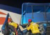 Motorista fica preso às ferragens após colisão entre caminhões em rodovia de SC