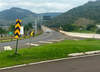 Ponte do Rio Uruguai terá trânsito no sistema Pare/Siga para instalação de iluminação
