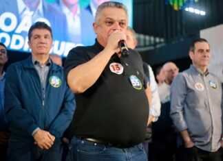 João Rodrigues (PSD) inicia campanha ao Governo de SC com evento em Araranguá