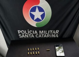 Dois homens são presos com 900g de cocaína em São Miguel do Oeste
