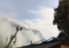 Incêndio destrói quase totalmente casa de 120 m² no Oeste Catarinense