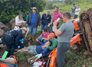 Vítima de acidente com máquina agrícola é transportada pelo Saer para hospital em Chapecó