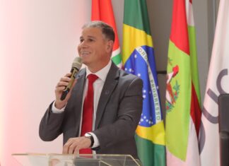 Curso de Direito da UCEFF Itapiranga promove palestra com Coronel da reserva da PMSC