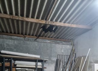 Homem fica ferido após cair de aproximadamente três metros em depósito no oeste