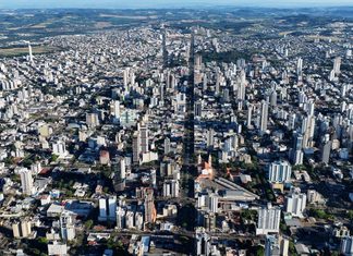 Chapecó passa de 289 mil habitantes e está entre as dez cidades que mais crescem no Brasil