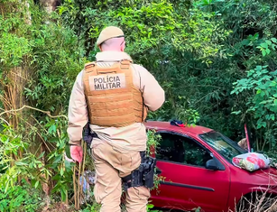 Fuga termina em acidente, duas prisões e apreensão de drogas no Oeste Catarinense