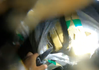 PRF apreende 270 kg de maconha após carro capotar durante fuga