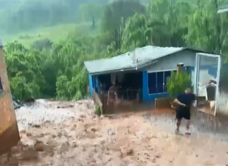 Vídeo: Comunidade Baronesa da Limeira registra estragos com as fortes chuvas