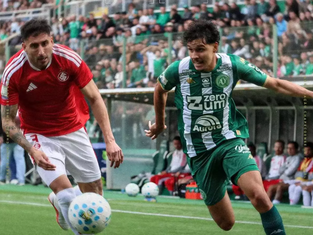 Internacional vence a Chapecoense por 2 a 1 e mantém Verdão na lanterna do Brasileirão