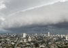 Chuva intensa e temporais marcam o fim de semana em Santa Catarina; domingo terá calor