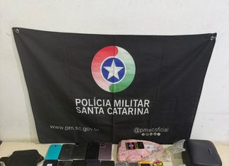 Dois homens são presos e adolescente apreendido por tráfico e receptação em SC